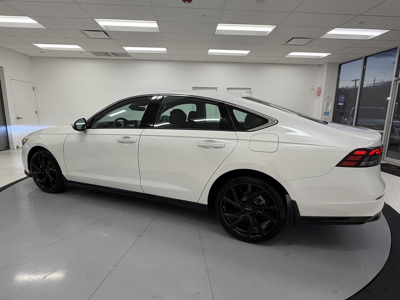 Honda Accord EX-L Hybrid 2025