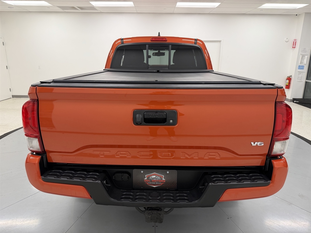 Toyota Tacoma SR5 Access Cab V6 6AT 4WD 2016