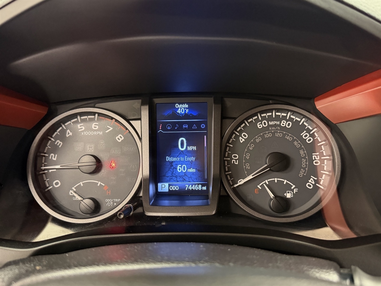 Toyota Tacoma SR5 Access Cab V6 6AT 4WD 2016