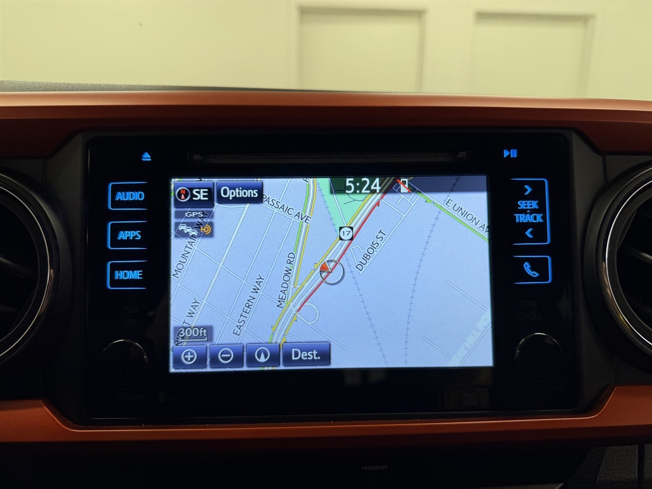 Toyota Tacoma SR5 Access Cab V6 6AT 4WD 2016