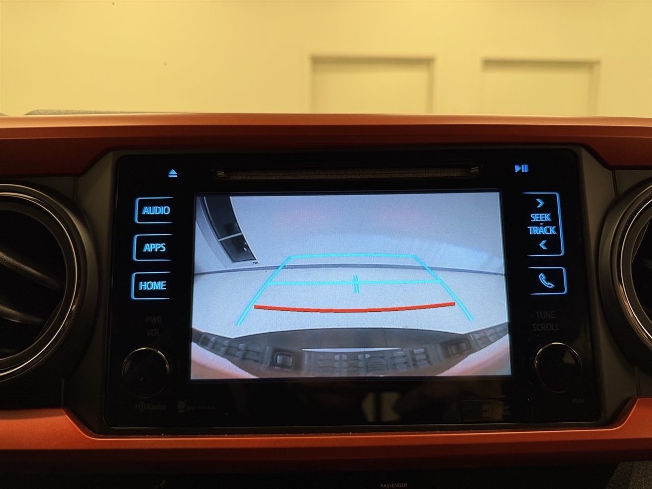 Toyota Tacoma SR5 Access Cab V6 6AT 4WD 2016