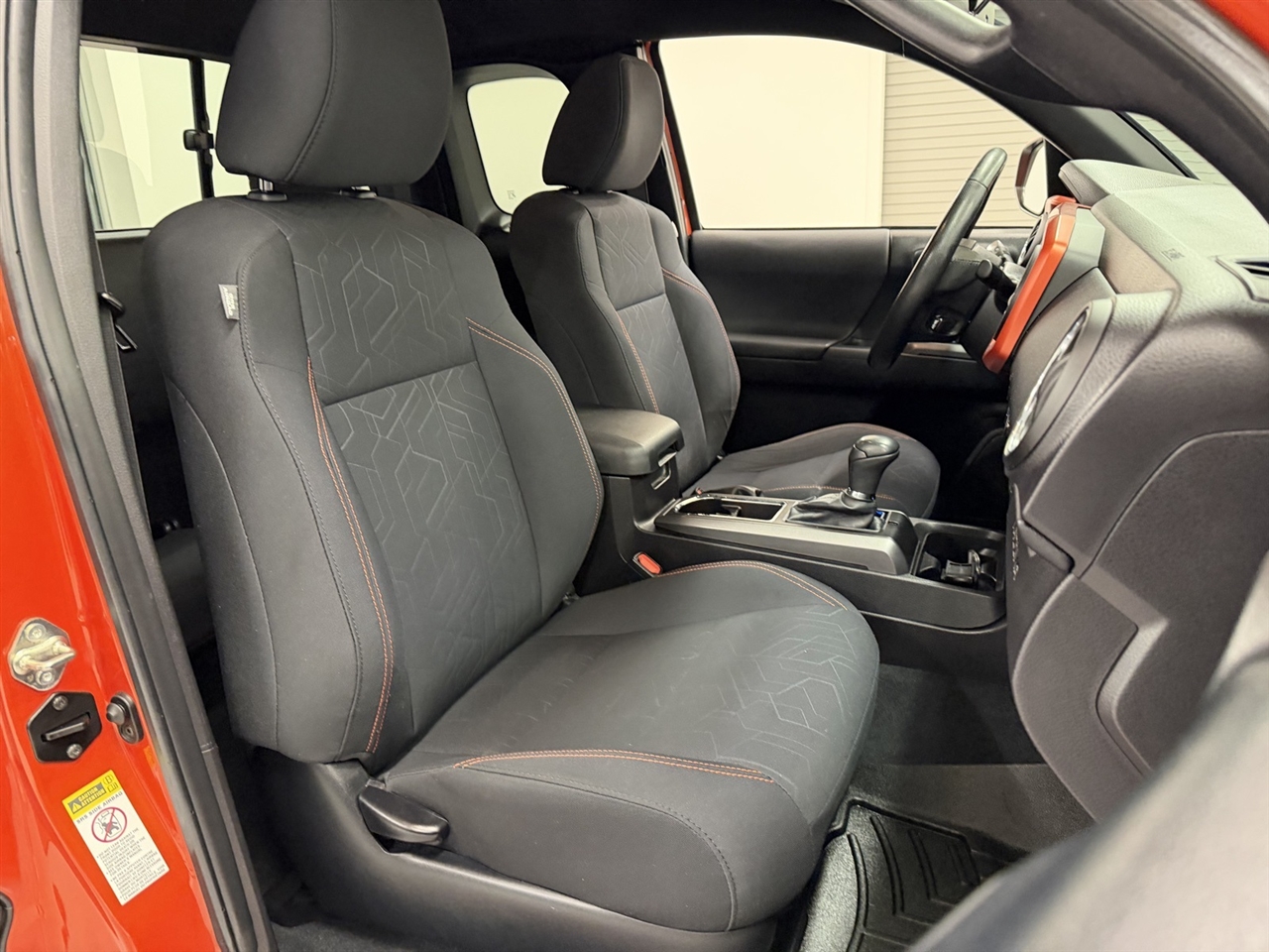 Toyota Tacoma SR5 Access Cab V6 6AT 4WD 2016