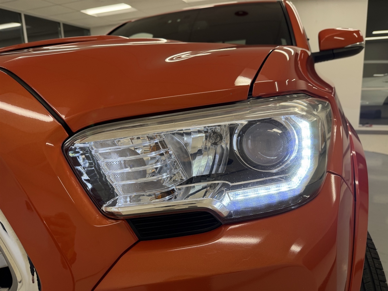 Toyota Tacoma SR5 Access Cab V6 6AT 4WD 2016