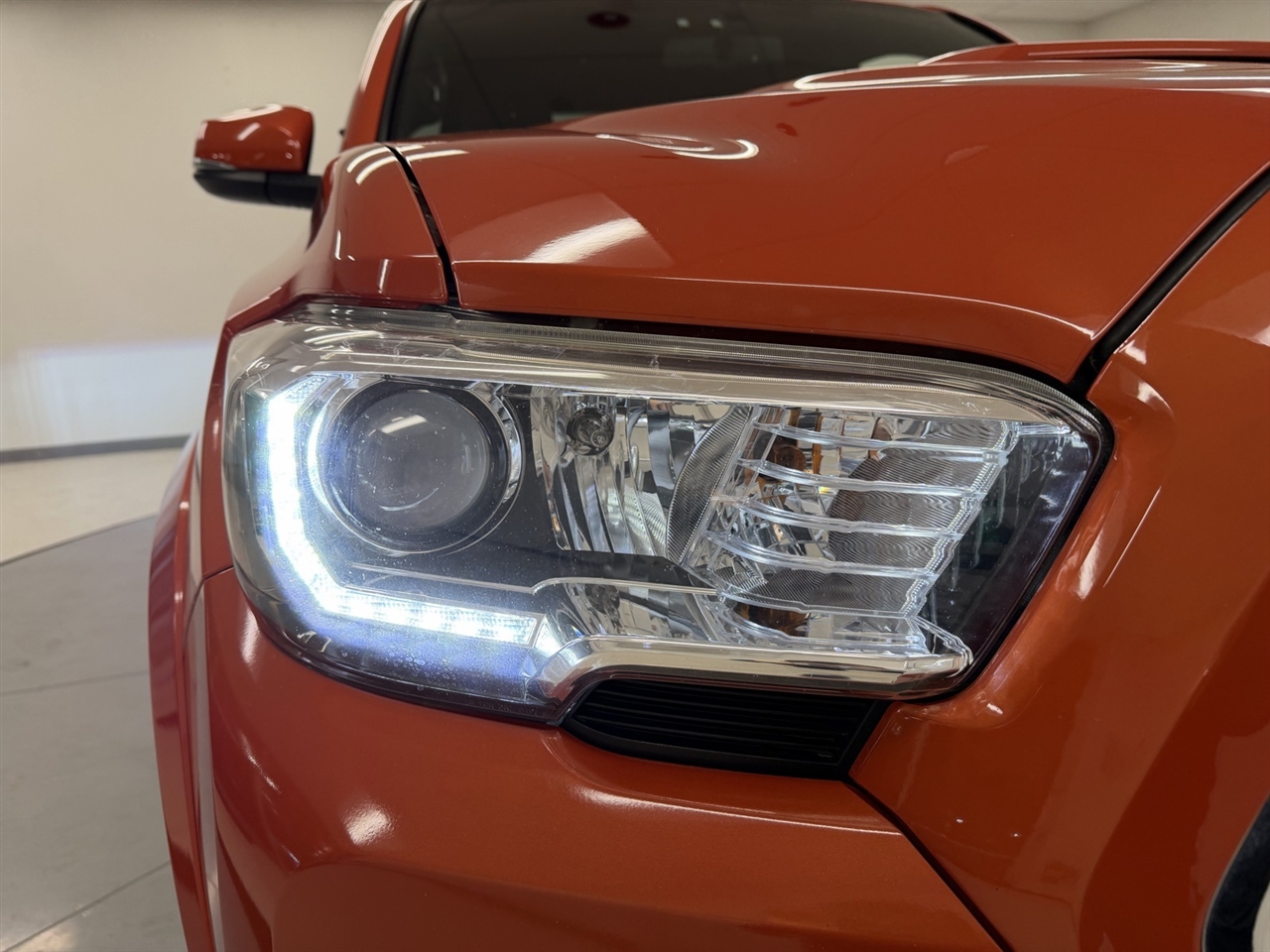 Toyota Tacoma SR5 Access Cab V6 6AT 4WD 2016