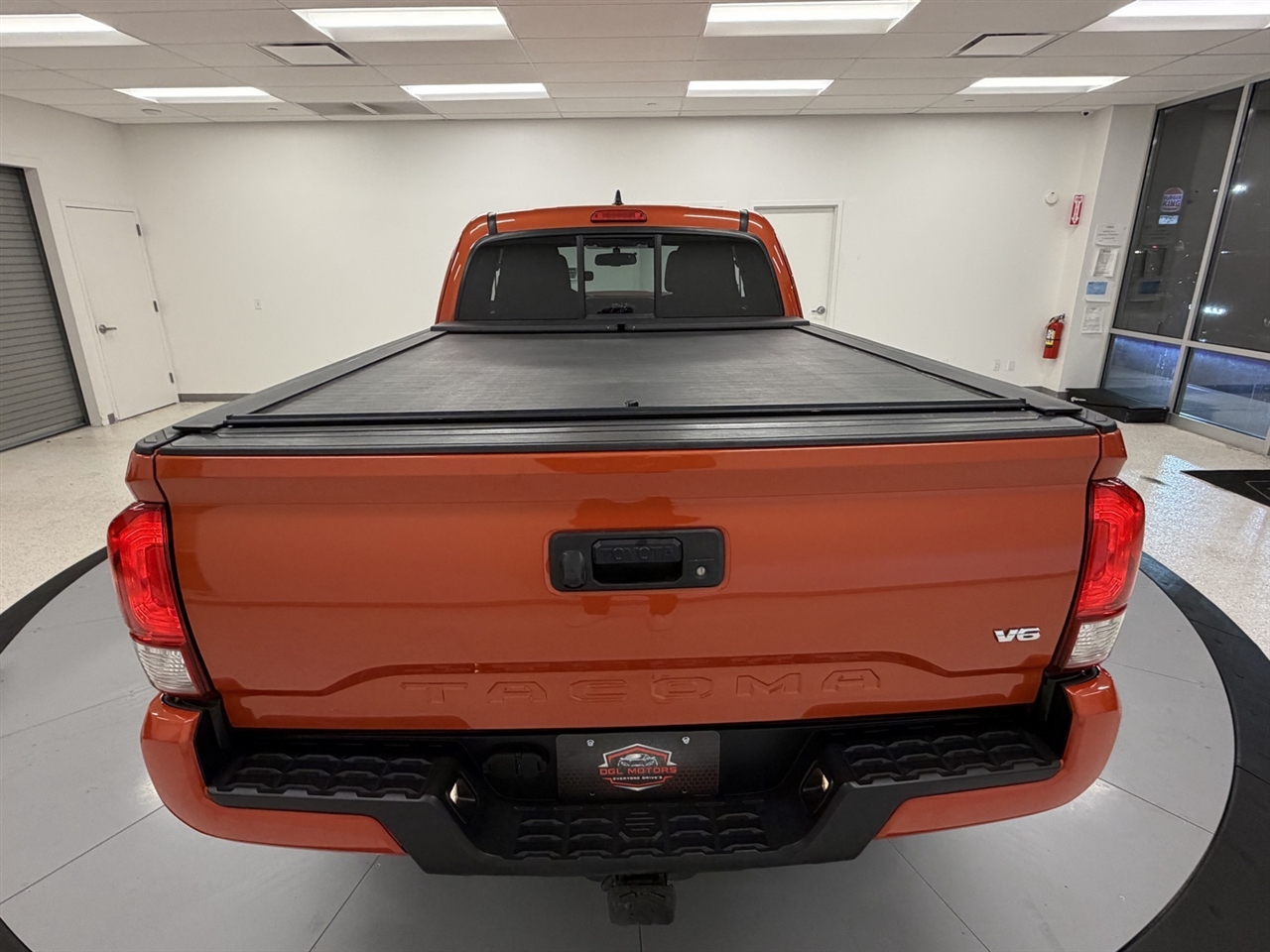 Toyota Tacoma SR5 Access Cab V6 6AT 4WD 2016