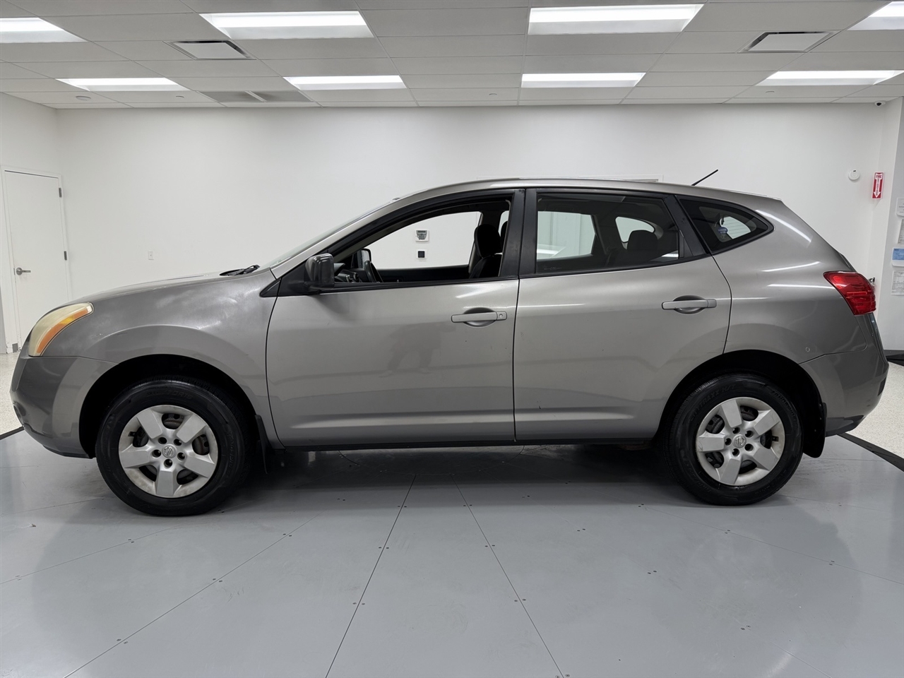 Nissan Rogue S AWD 2008