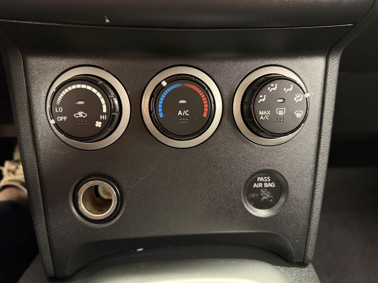 Nissan Rogue S AWD 2008