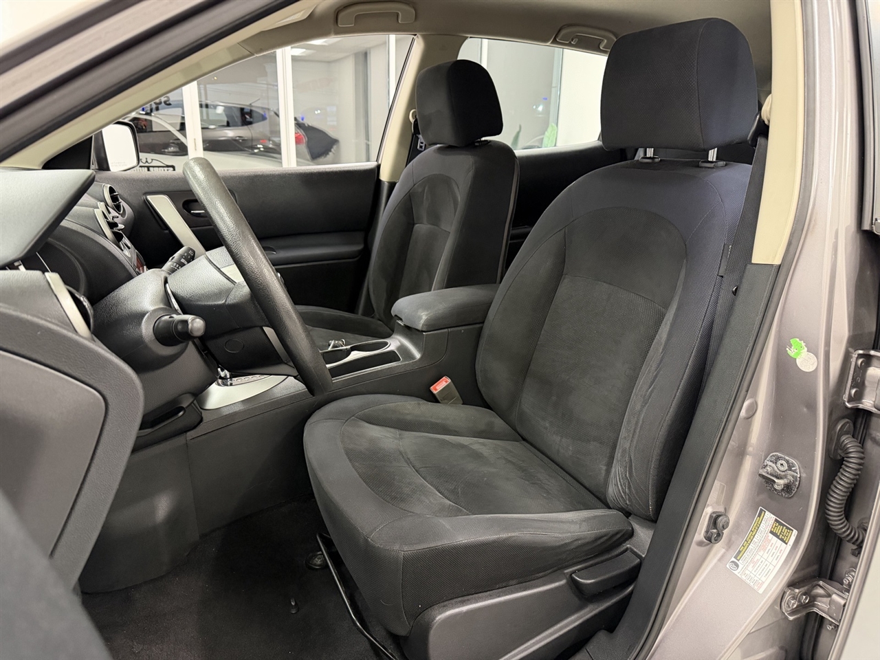 Nissan Rogue S AWD 2008