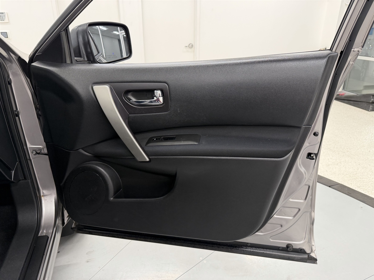 Nissan Rogue S AWD 2008