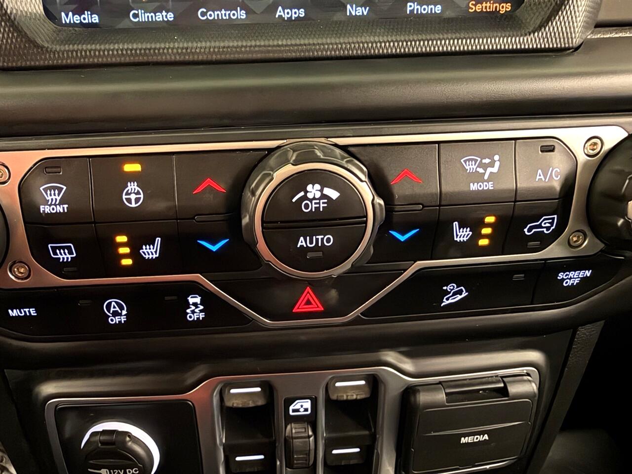 Jeep Wrangler Unlimited Willys Sport 2021