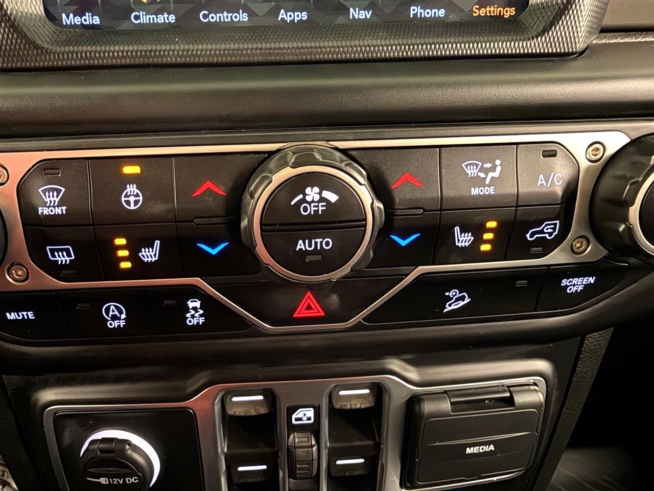 Jeep Wrangler Unlimited Willys Sport 2021