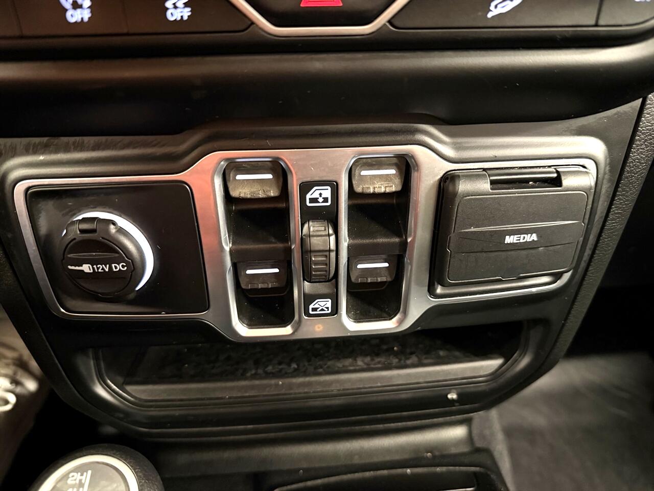 Jeep Wrangler Unlimited Willys Sport 2021