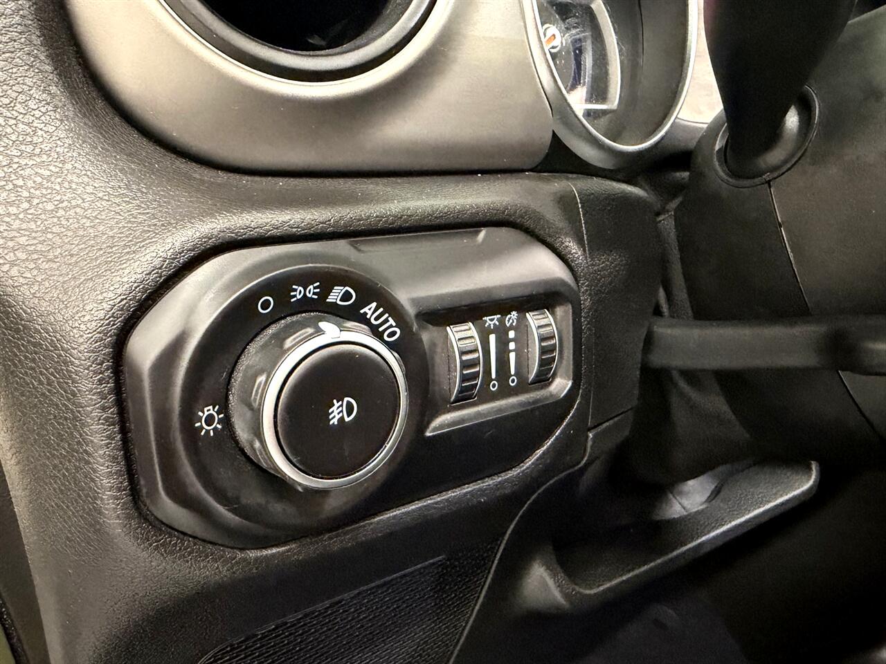 Jeep Wrangler Unlimited Willys Sport 2021