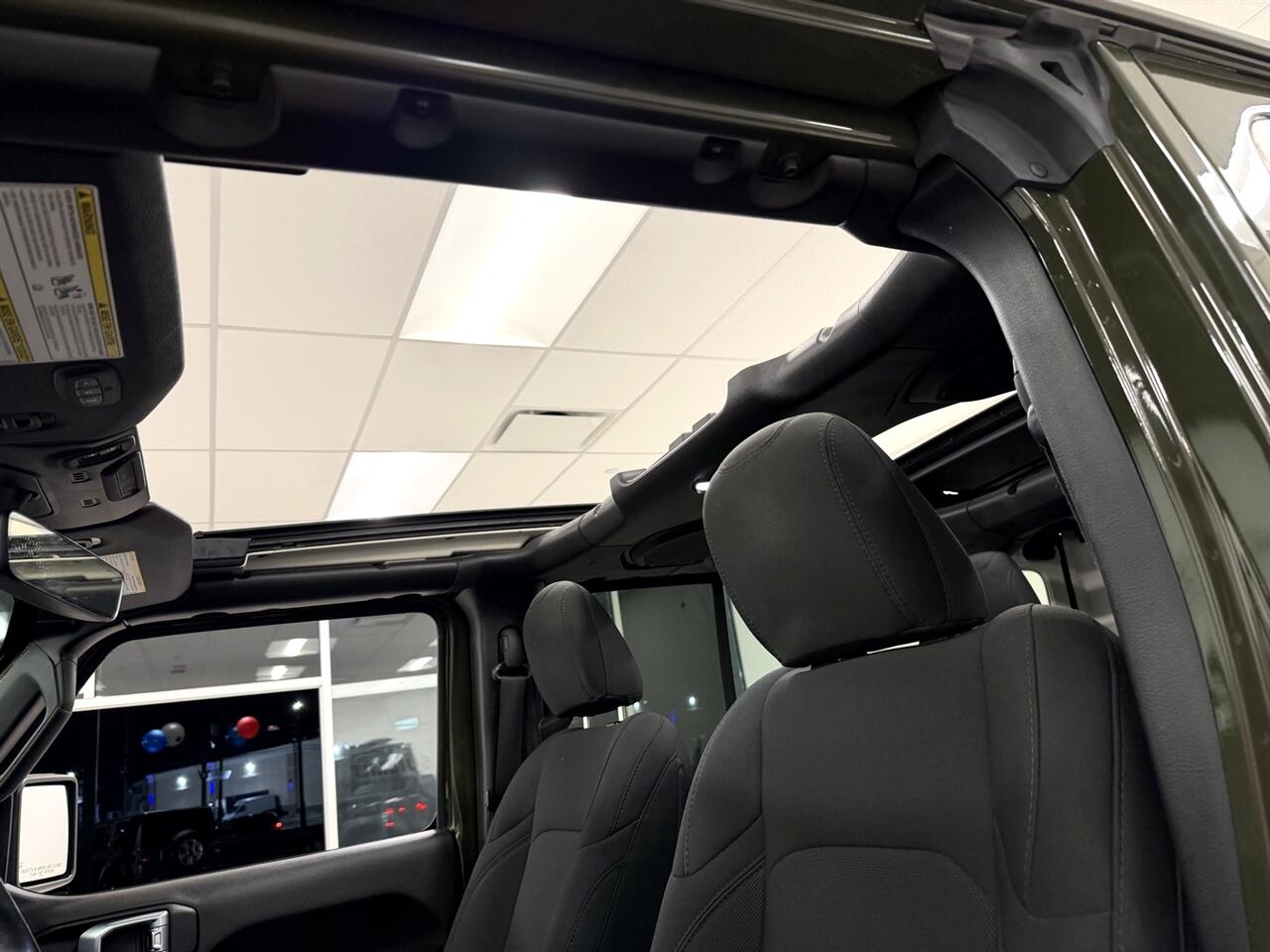 Jeep Wrangler Unlimited Willys Sport 2021