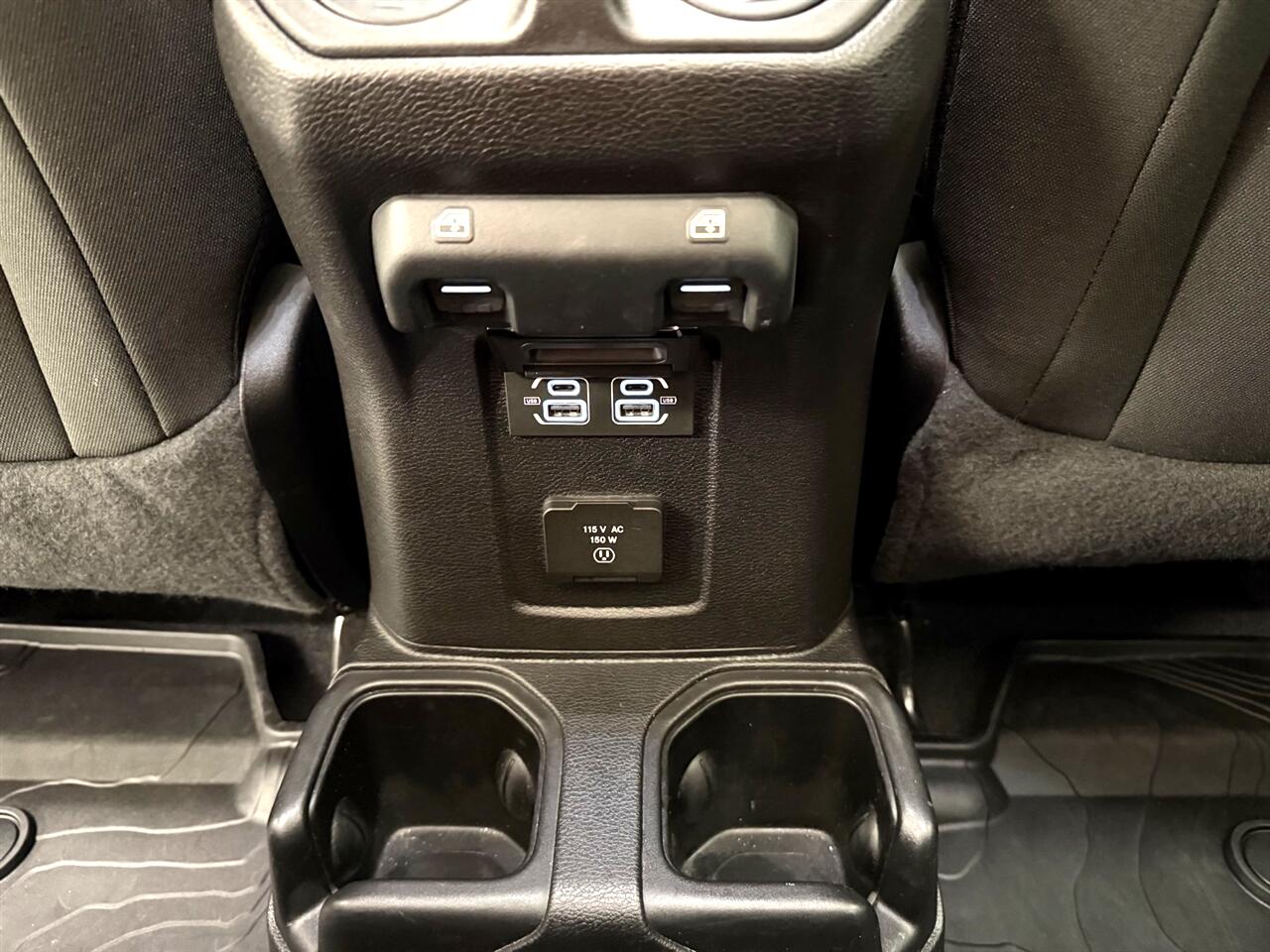 Jeep Wrangler Unlimited Willys Sport 2021