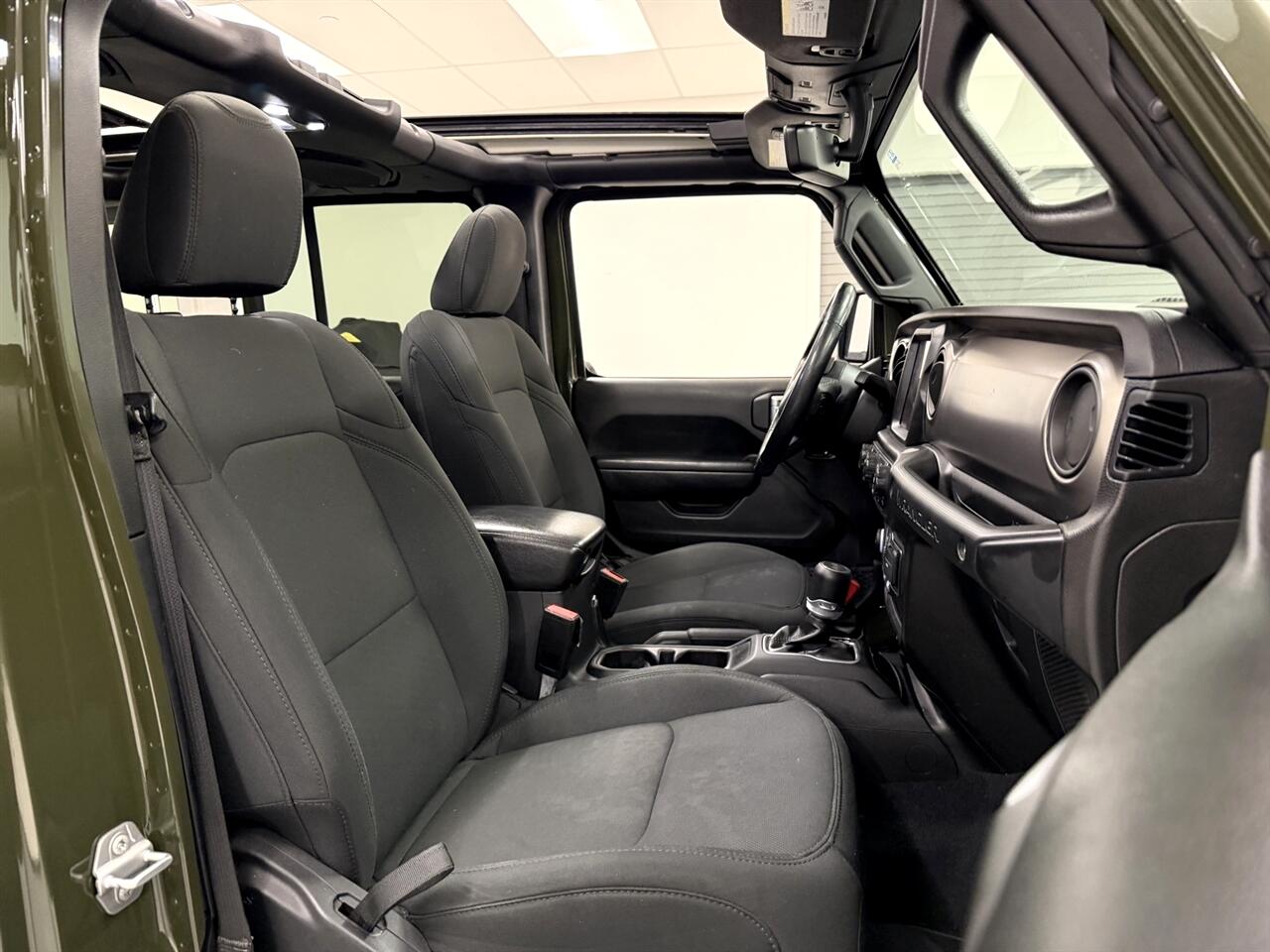 Jeep Wrangler Unlimited Willys Sport 2021