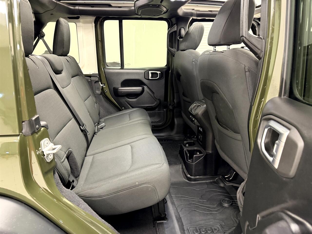 Jeep Wrangler Unlimited Willys Sport 2021