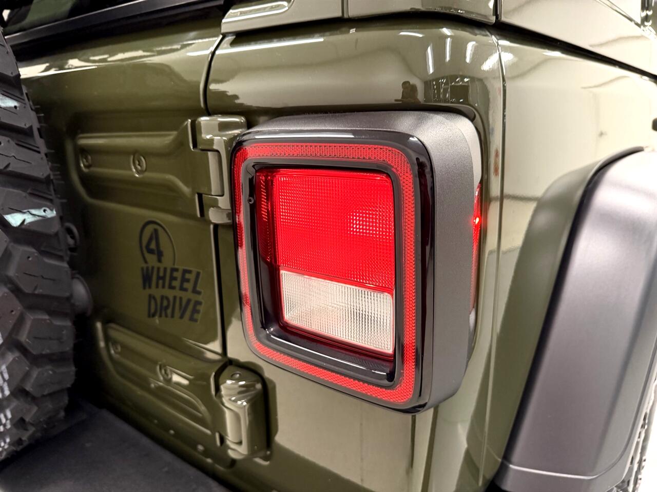 Jeep Wrangler Unlimited Willys Sport 2021