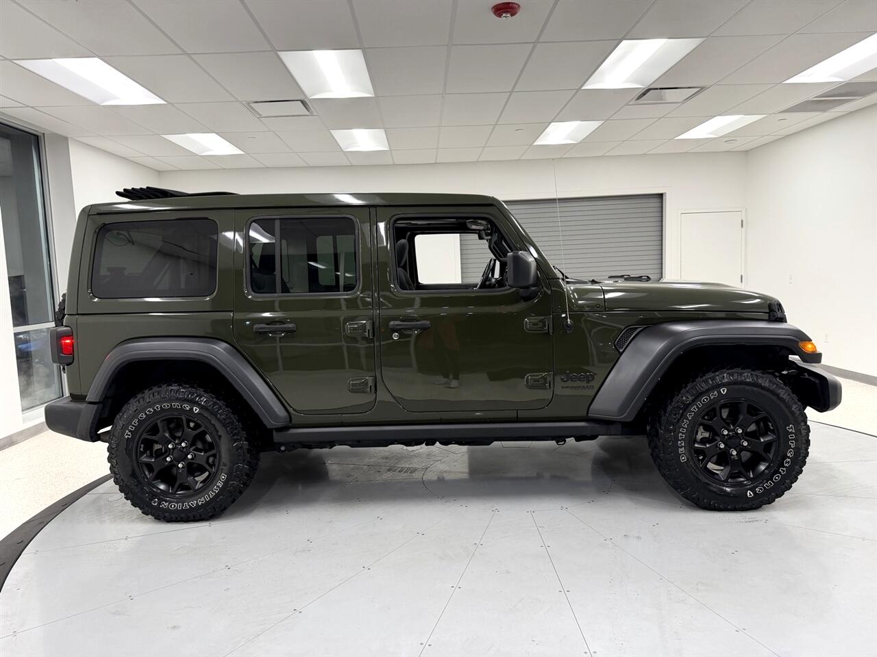 Jeep Wrangler Unlimited Willys Sport 2021