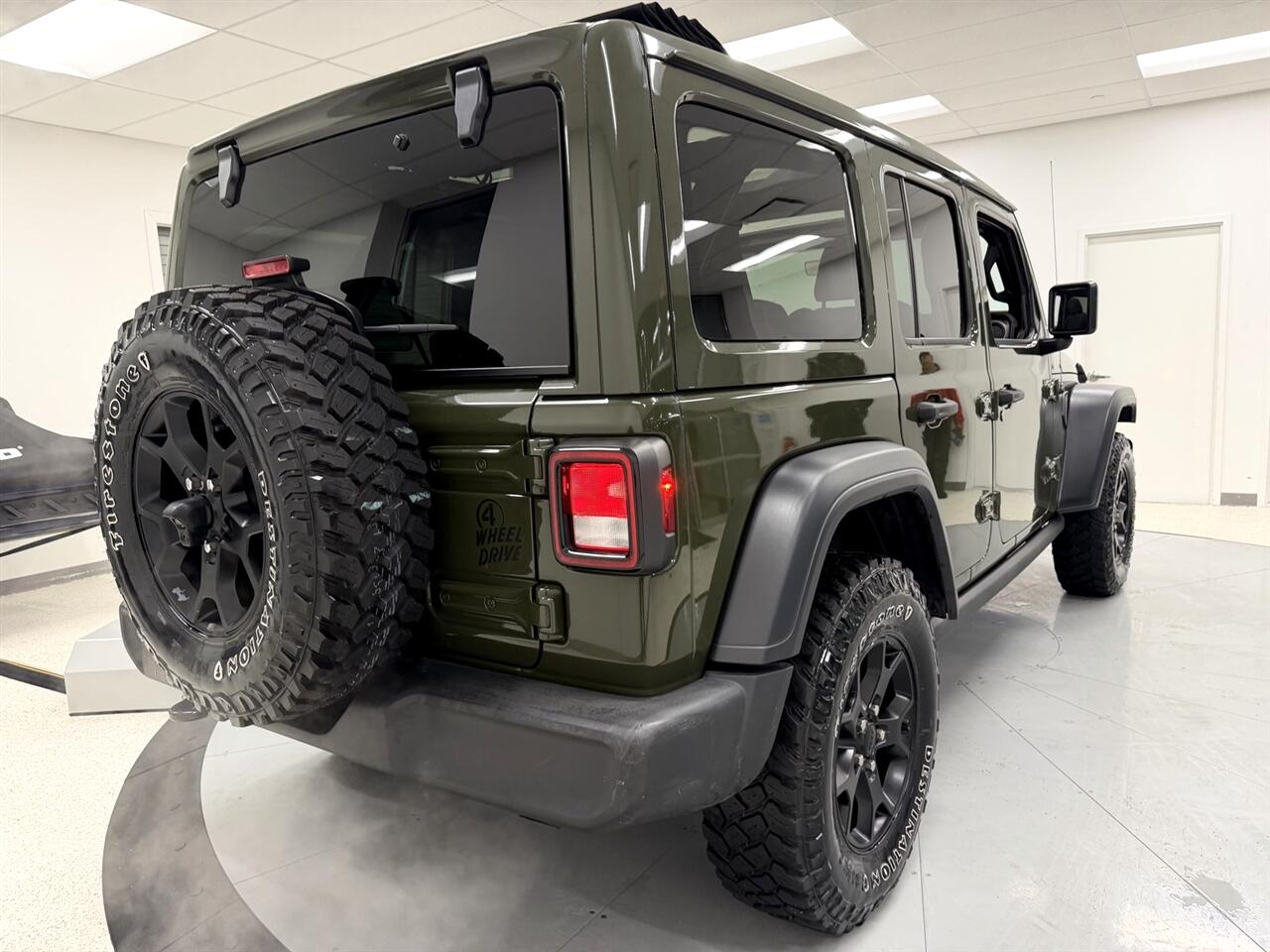 Jeep Wrangler Unlimited Willys Sport 2021