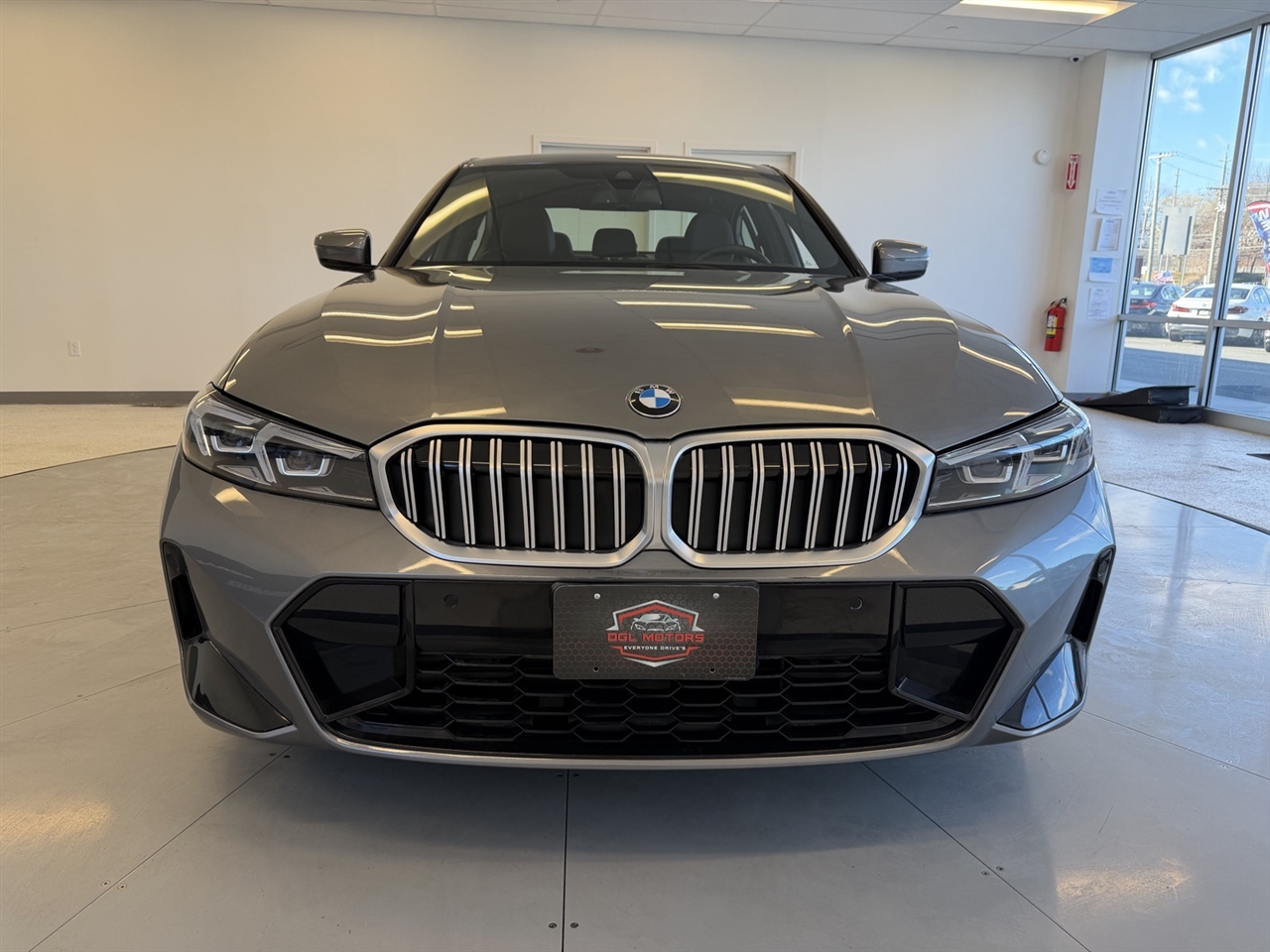 BMW 3-Series 330i xDrive 2023