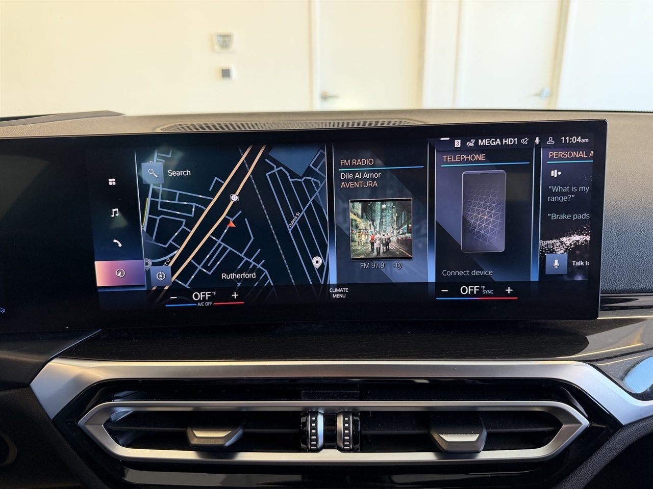 BMW 3-Series 330i xDrive 2023