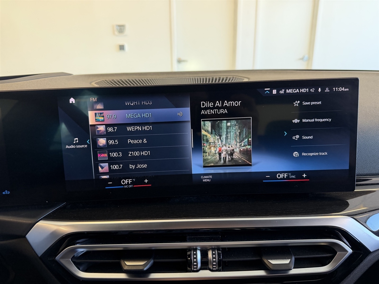 BMW 3-Series 330i xDrive 2023