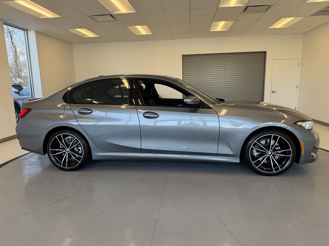 BMW 3-Series 330i xDrive 2023