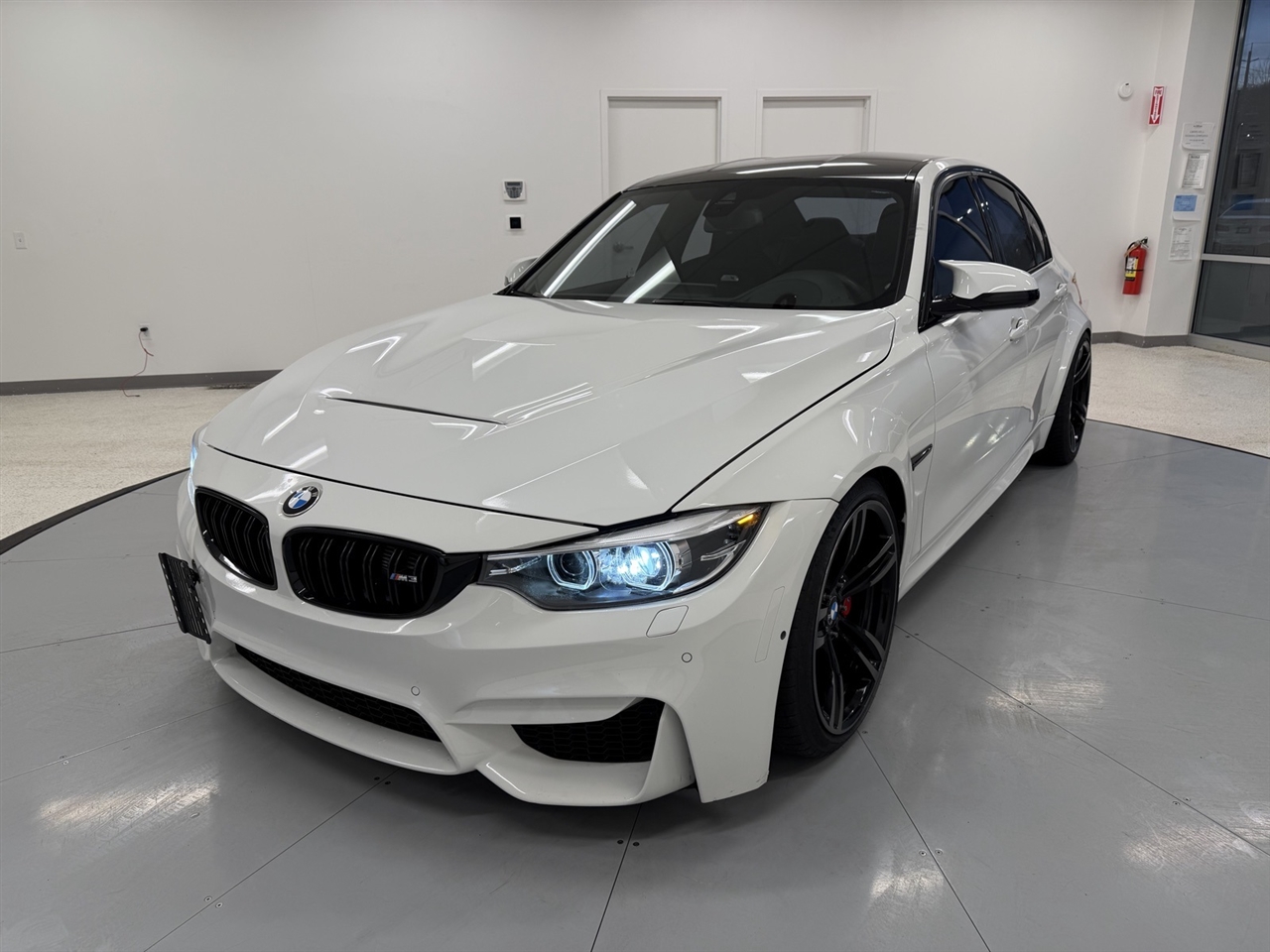 BMW M3 Base 2016