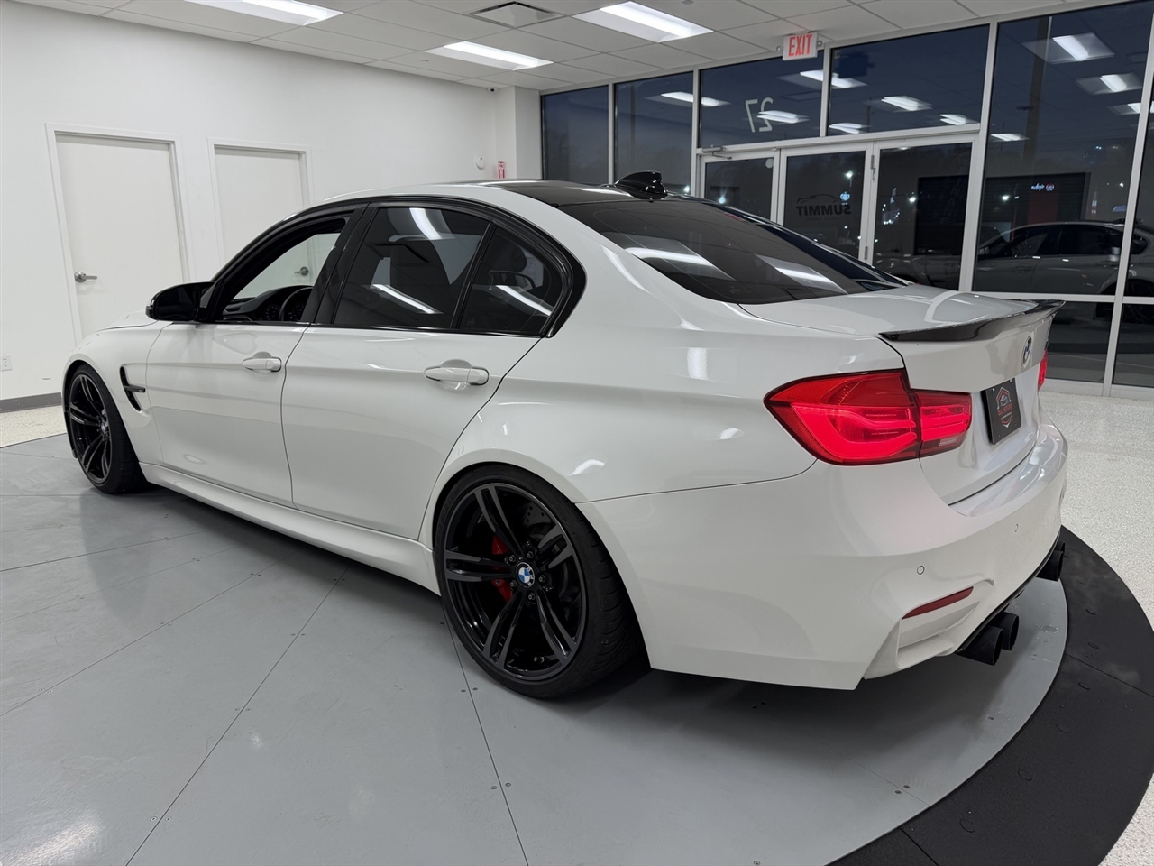 BMW M3 Base 2016