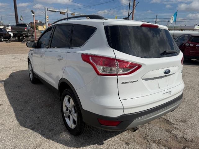 Ford Escape  2016