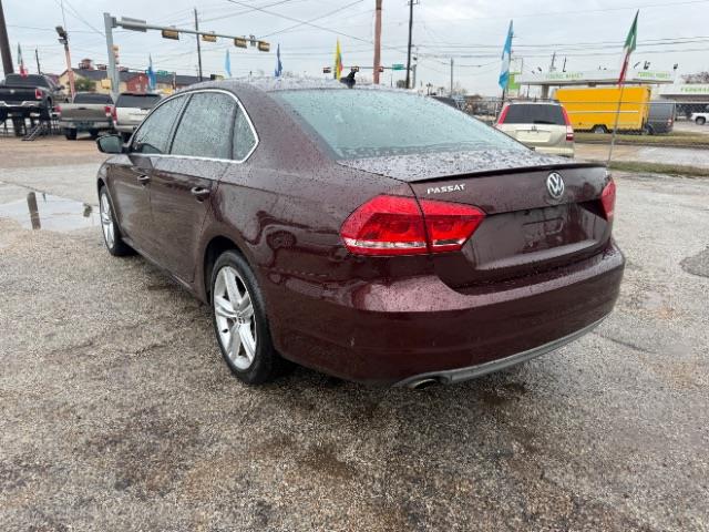 Volkswagen Passat  2014