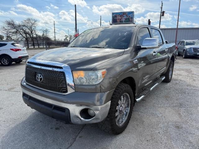 Toyota Tundra  2012
