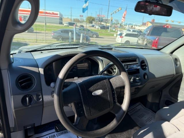 Ford F-150  2004