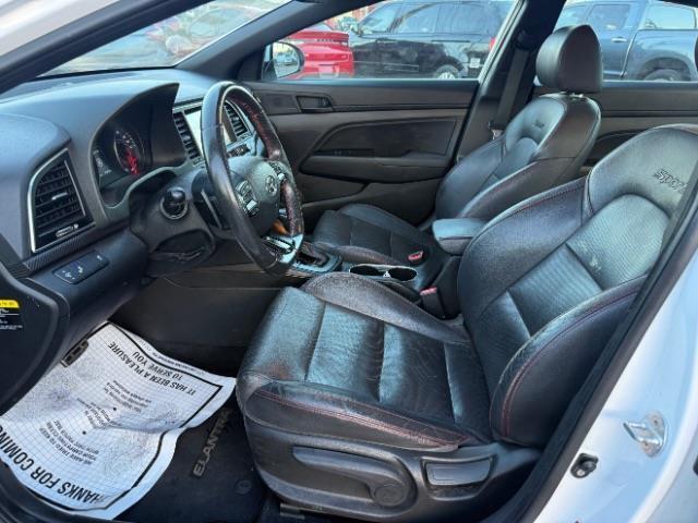 Hyundai Elantra  2018