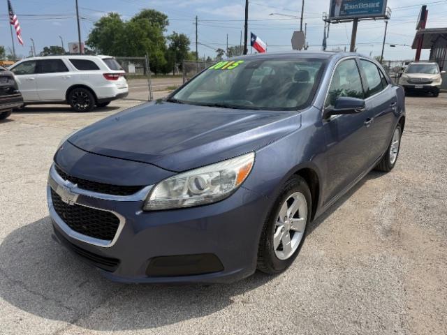 Chevrolet Malibu  2015