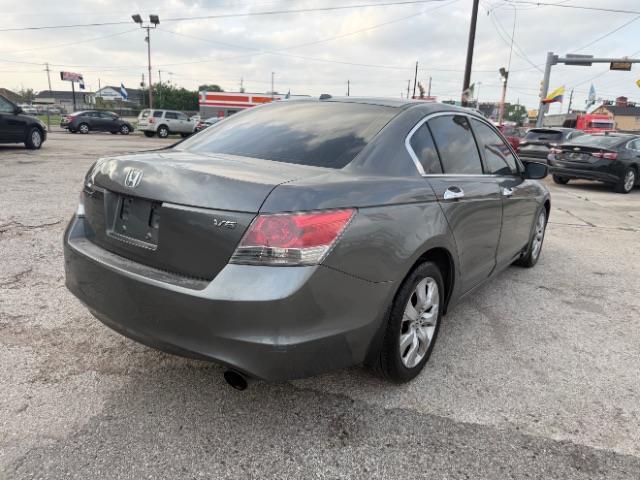 Honda Accord  2010