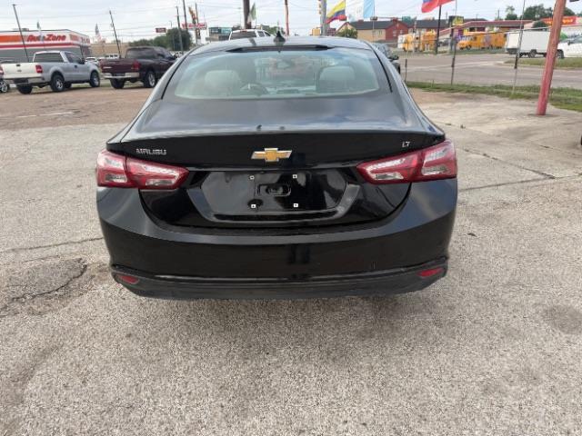 Chevrolet Malibu  2020