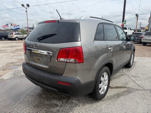 Kia Sorento  2013