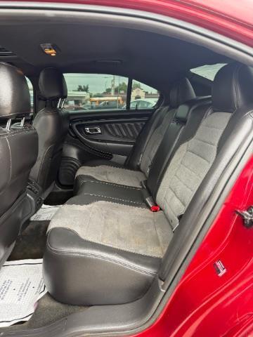 Ford Taurus  2015