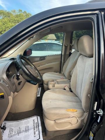 Kia Sedona  2011