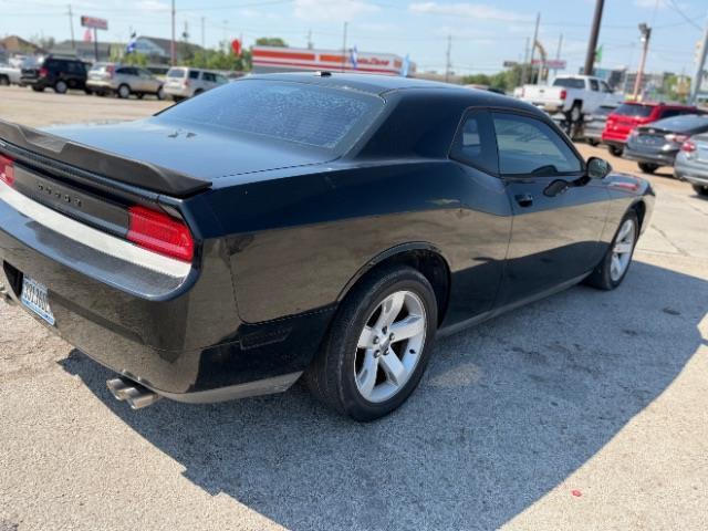 Dodge Challenger  2014