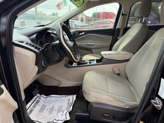 Ford Escape  2017