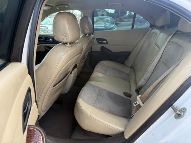 Chevrolet Malibu  2013
