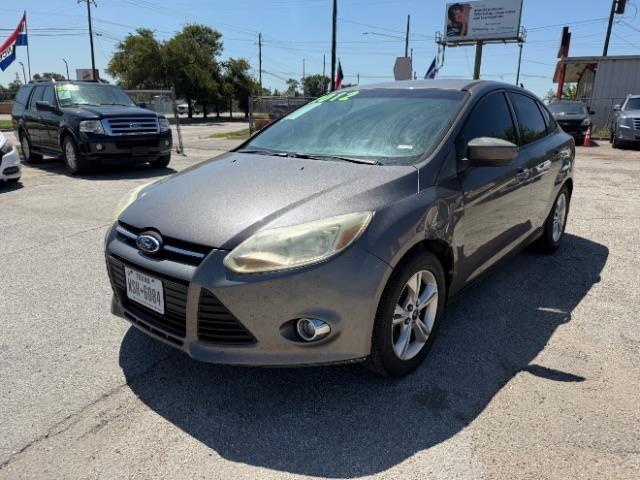 Ford Focus  2012