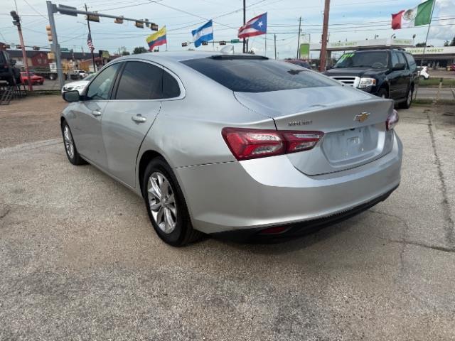 Chevrolet Malibu  2020