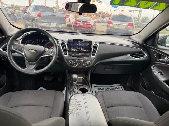 Chevrolet Malibu  2021