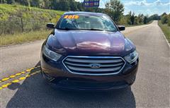 2018 Ford Taurus 
