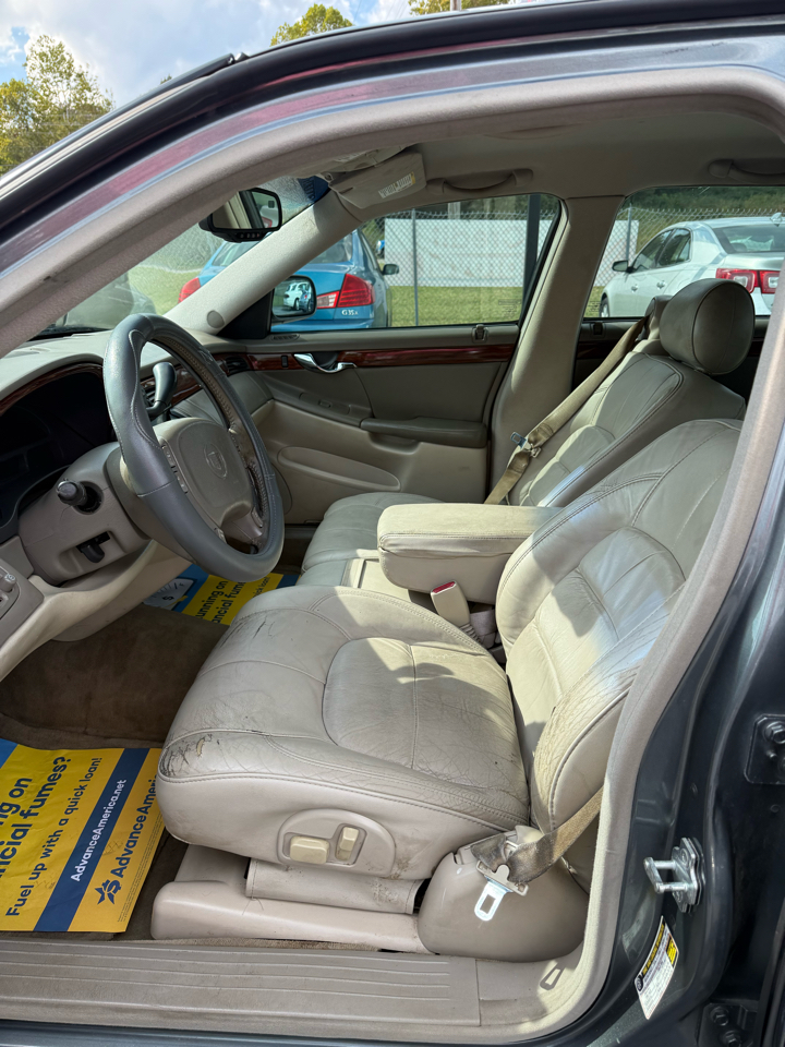 Cadillac DeVille Sedan 2005 Cadillac DeVille Sedan 2005