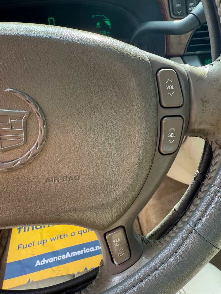 Cadillac DeVille Sedan 2005 Cadillac DeVille Sedan 2005